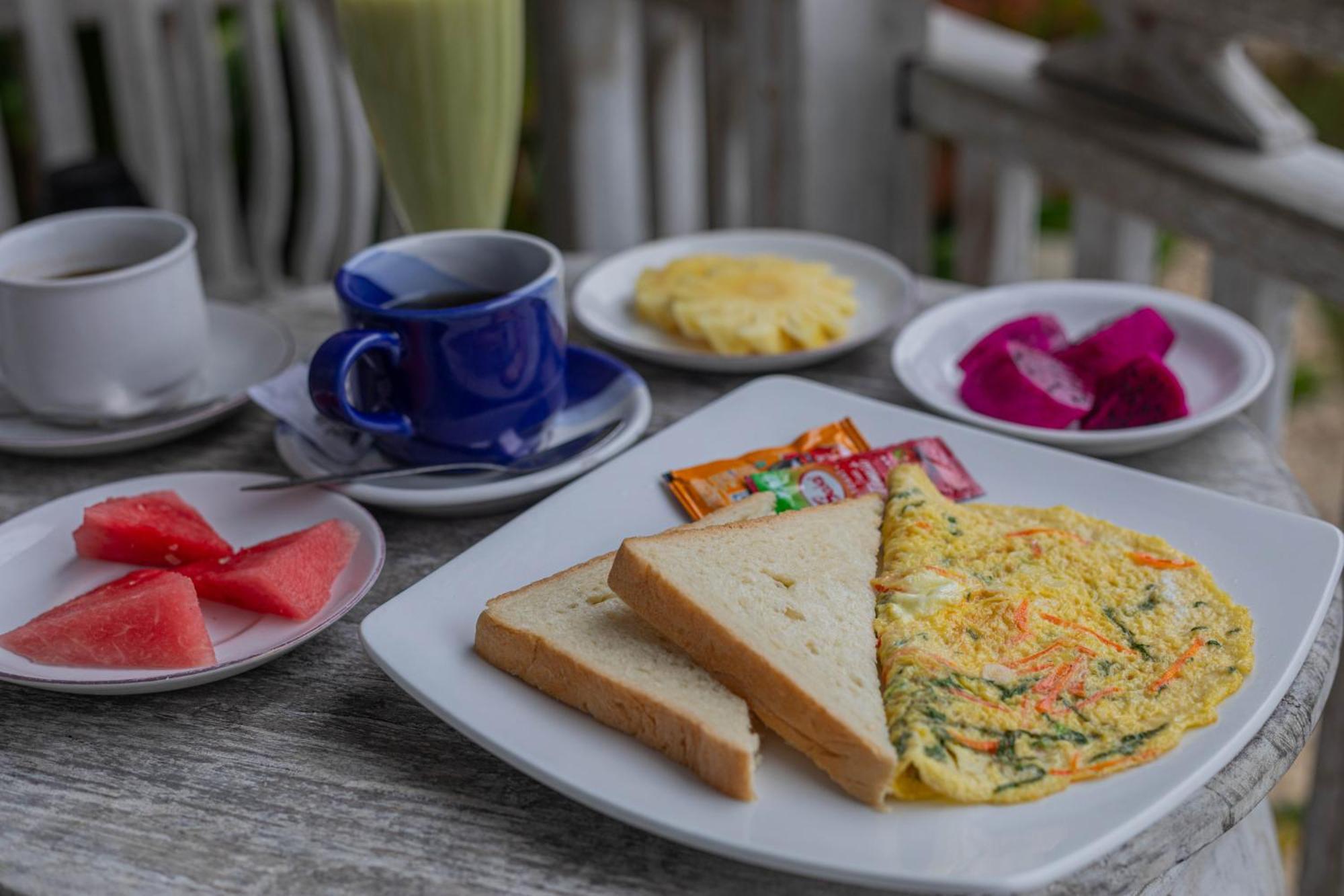 Bakung Cozy Cottage Batununggul エクステリア 写真